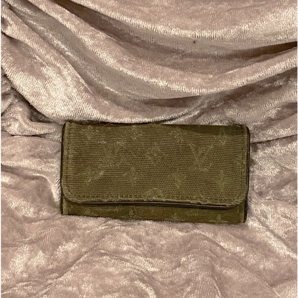 Authentic Louis Vuitton Mini Lin Key Wallet